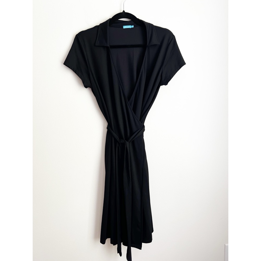 J. McLaughlin Lila Cap Sleeve Wrap Dress in Black, Size M